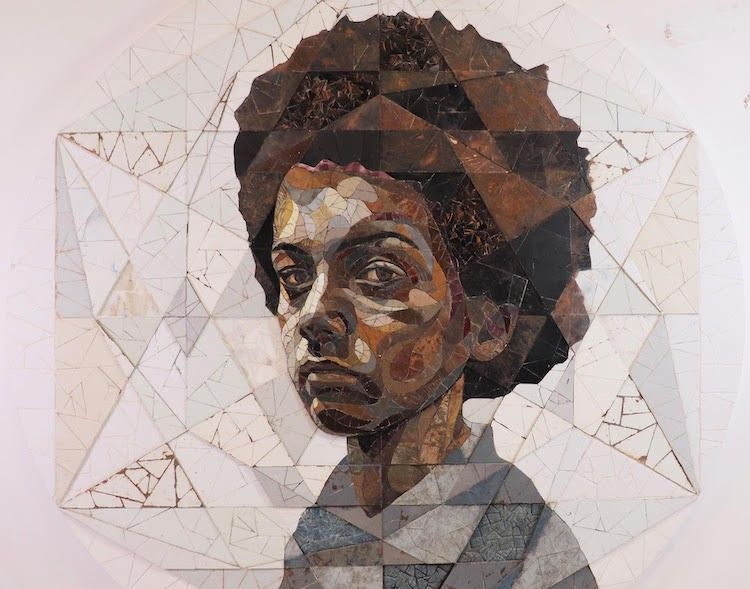 Metal Atıklarla Şekillenen Muhteşem Mozaik Portreler