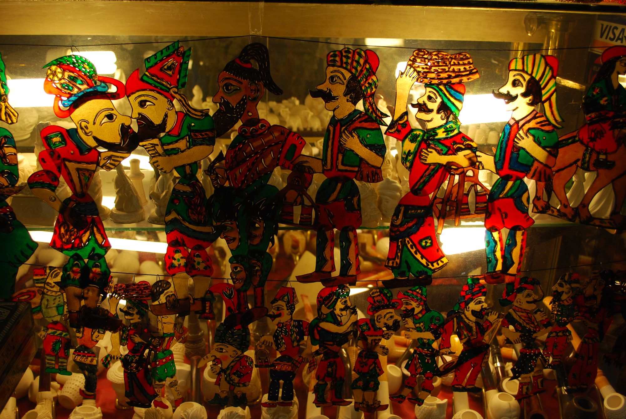 Geleneksel Türk Gölge Oyunu: Karagöz ve Hacivat