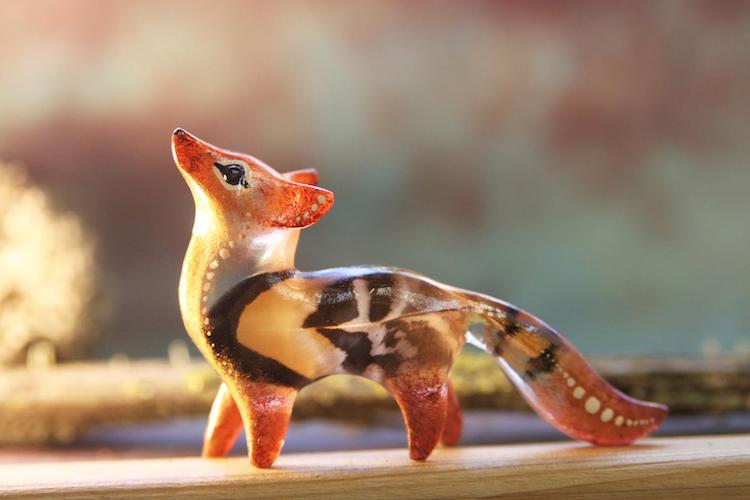 Heykeltraş Evgeny Honoror’un Masalsı Reçine Heykelleri